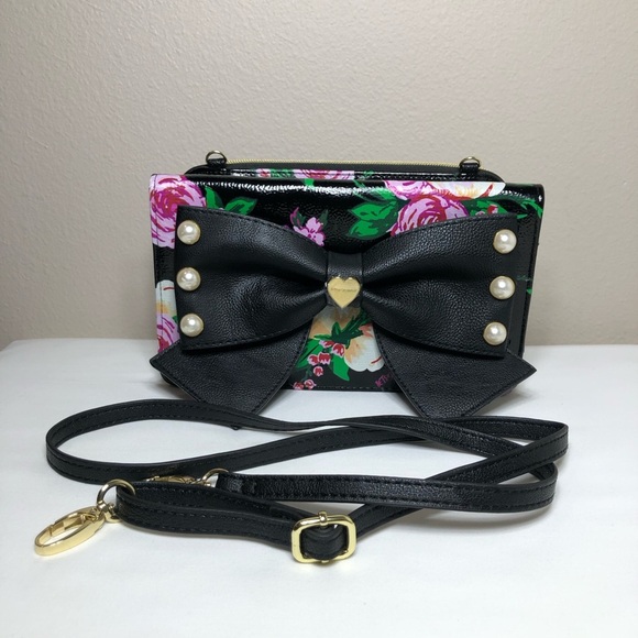 Betsey Johnson Faux Leather Romantic Floral Multi Pockets Crossbody Purse - Picture 12 of 16